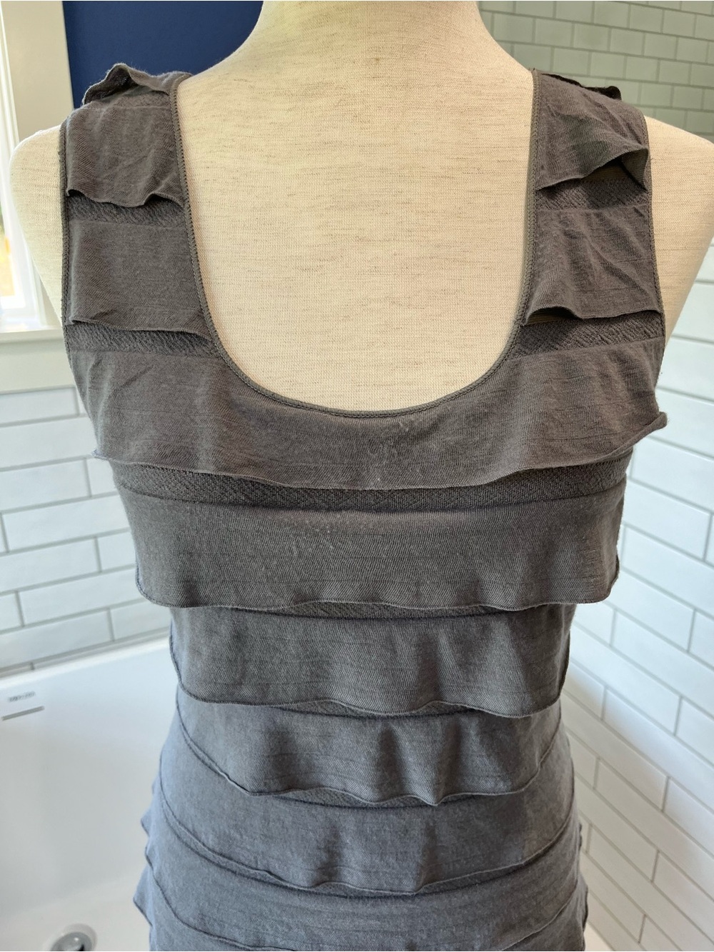 Max Studio Gray Tiered Scoop Neck Maxi Dress - Picture 3 of 13